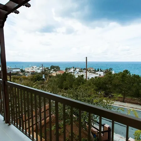 Seaclusion Vacation بيت للعطل بوموس