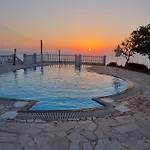 Seaclusion Vacation *