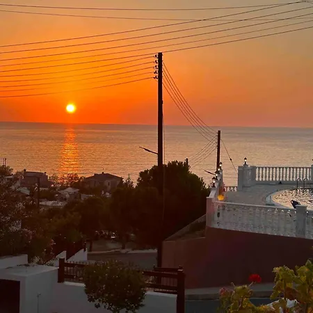 Seaclusion Vacation * Pomos